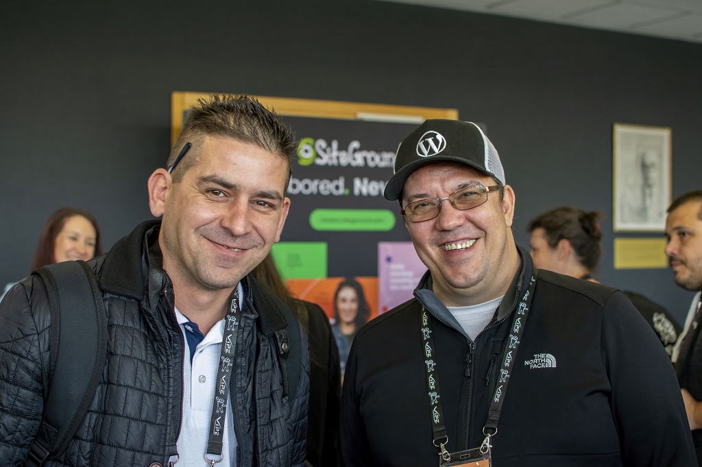 Никифор Стоянов и Ники Кръстев на WordCamp Sofia 2023