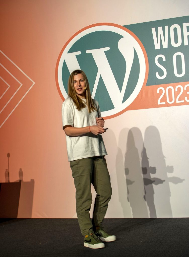Петя Петкова на WordCamp Sofia 2023 - “Анатомия на WordPress: как да създадеш собствена тема”