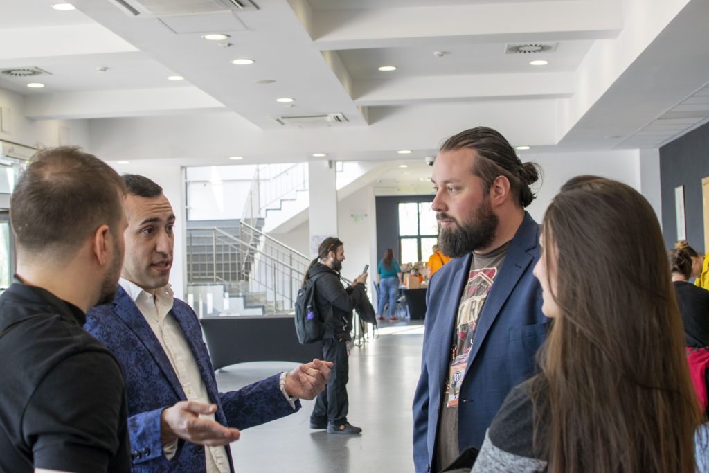 Тодор Пулев и Теодор Захариев на WordCamp Sofia 2023