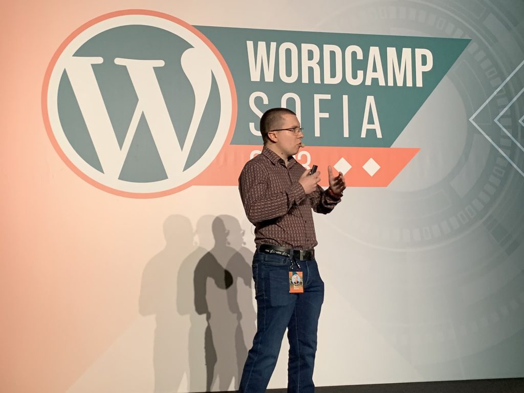Мартин Младенов на WordCamp Sofia 2023
